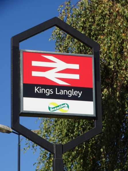 Kings Langley railway station