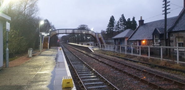 Lairg railway station