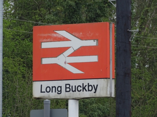 Long Buckby railway station