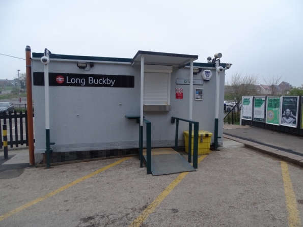 Long Buckby railway station