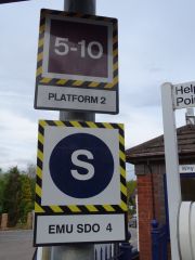 Midgham railway station