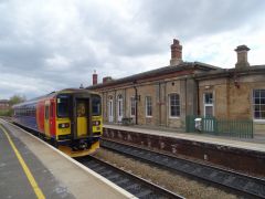 Newark Castle railway station