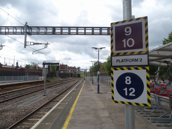Newbury railway station