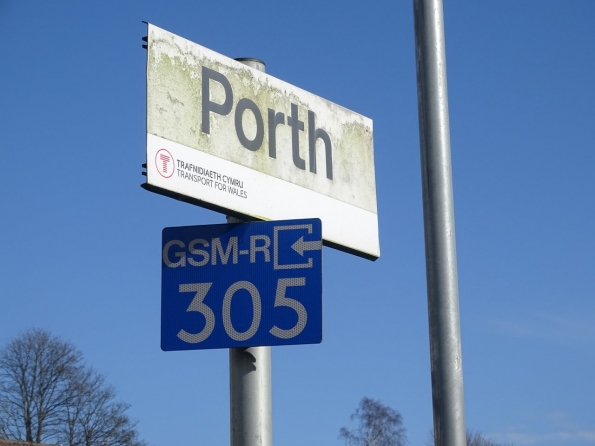 Porth railway station
