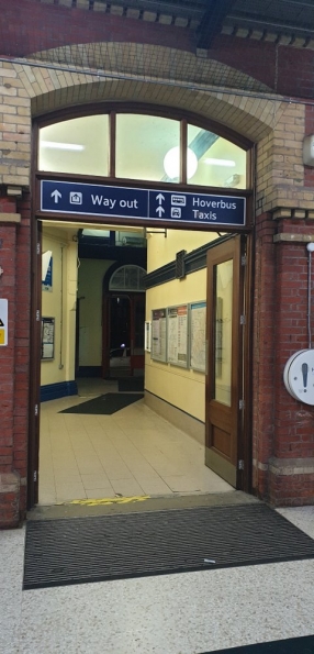 Portsmouth & Southsea railway station