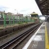 Queen's Park (London) railway station