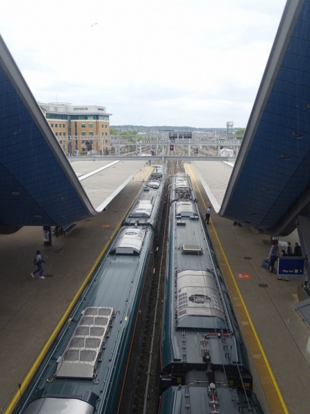 Reading railway station