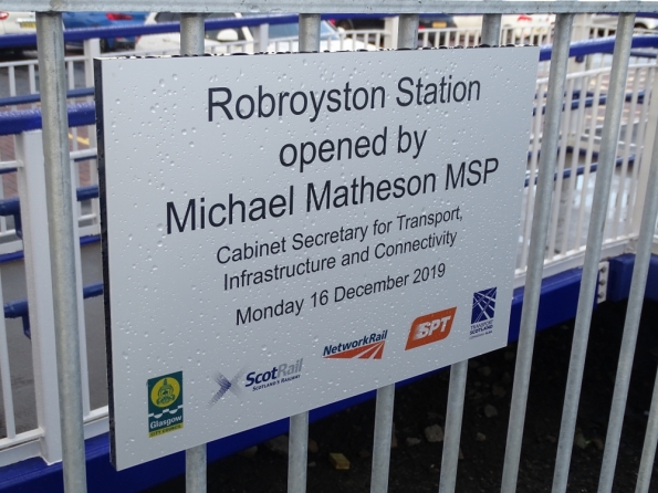 Robroyston railway station