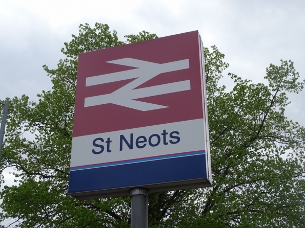 St Neots railway station