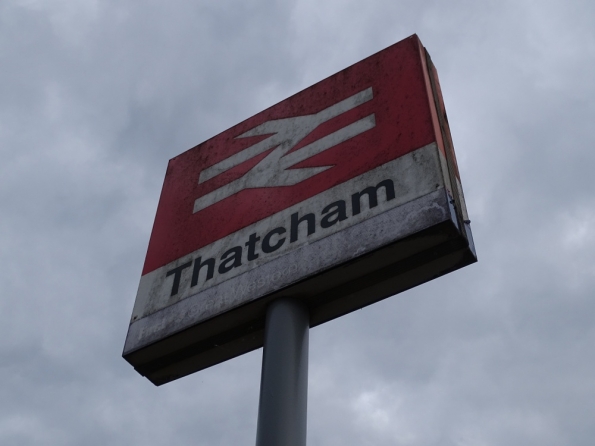 Thatcham railway station