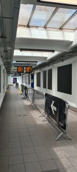 Woking railway station