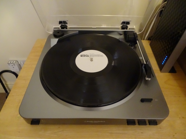 Audio-Technica AT-LP60 turntable